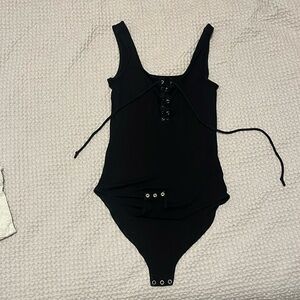 Sleeveless Lace Up Bodysuit